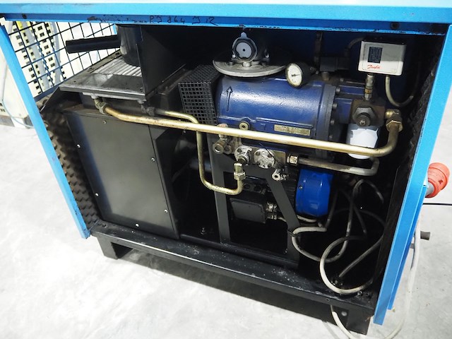 Falcon - afbeelding 7 van  10