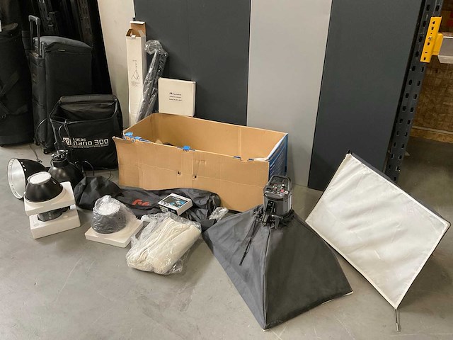Falconeyes gn-300mv flitsers en statieven - afbeelding 11 van  15