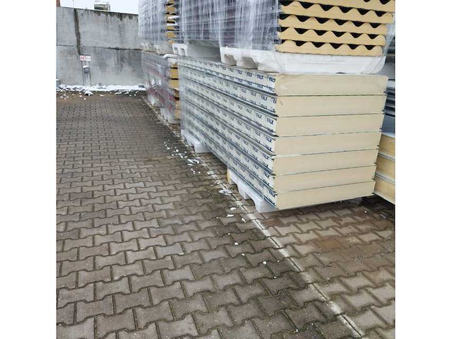 Falk sandwichpanelen dak en wandisolatie (16x) - afbeelding 3 van  3