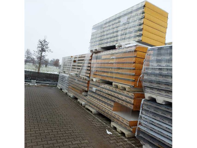 Falk sandwichpanelen dak en wandisolatie (97x) - afbeelding 3 van  3