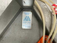 Falsoni f401 pneumatische nietmachine - afbeelding 4 van  5
