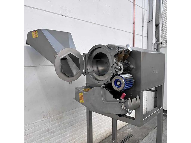 Fam - dorphy - blokjessnijmachine - afbeelding 10 van  12