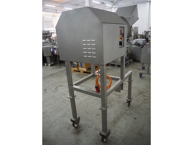 Fam n.v. - afbeelding 14 van  19