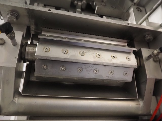 Fam - afbeelding 2 van  15