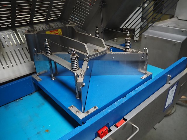 Fam - afbeelding 20 van  20