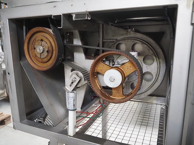 Fam - afbeelding 8 van  19