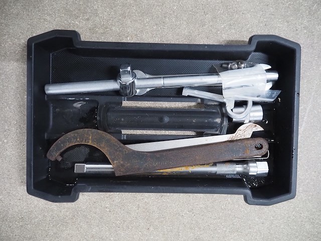 Fam - afbeelding 15 van  25