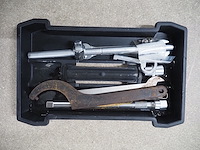 Fam - afbeelding 15 van  25