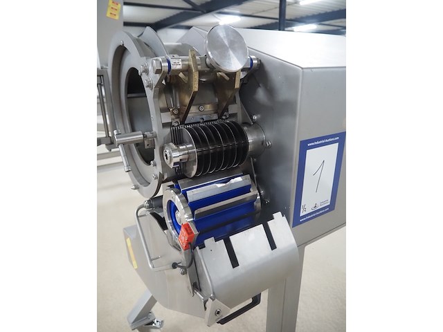 Fam - afbeelding 25 van  25