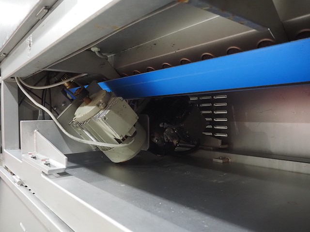 Fam - afbeelding 7 van  16