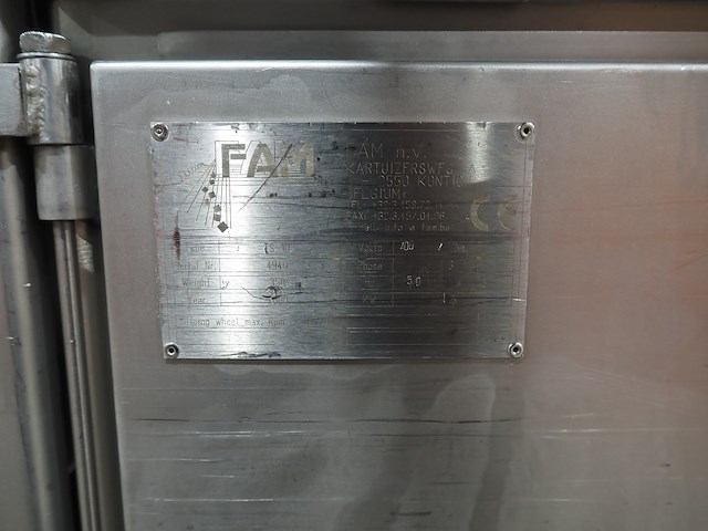 Fam - afbeelding 8 van  16