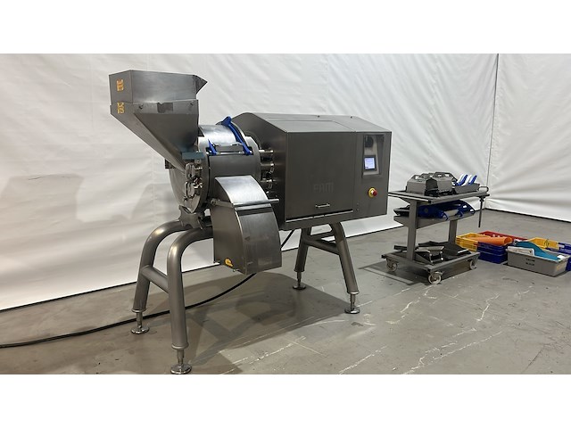 Fam - afbeelding 1 van  20