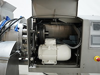 Fam - afbeelding 20 van  20