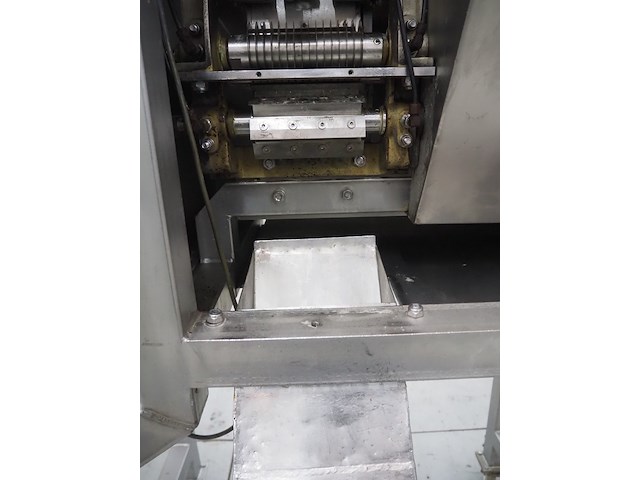 Fam - afbeelding 5 van  18