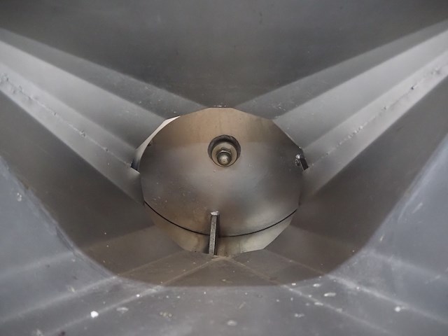 Fam - afbeelding 15 van  18