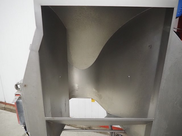 Fam - afbeelding 7 van  26