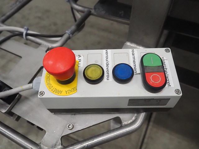 Fam - afbeelding 10 van  26