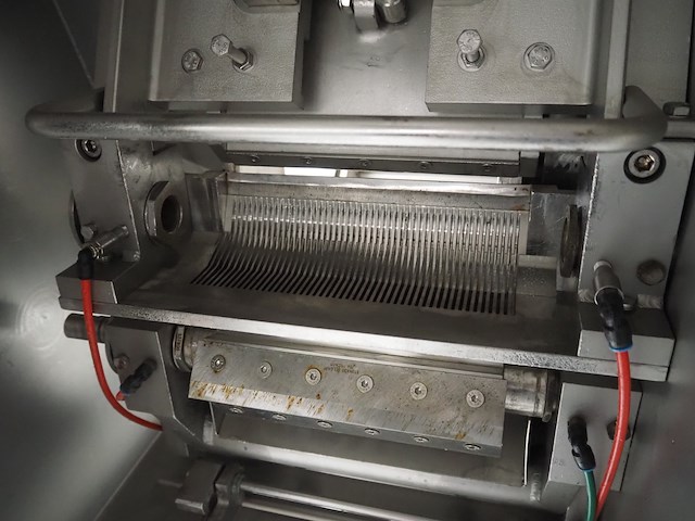 Fam - afbeelding 2 van  19