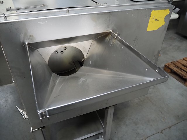 Fam - afbeelding 15 van  19