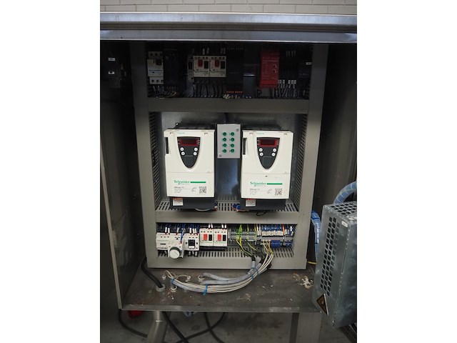 Fam - afbeelding 4 van  23