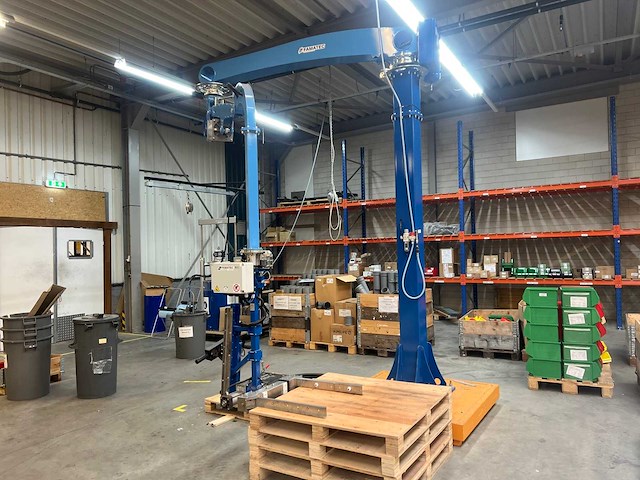 Famatec pneumatische balansarm / manipulator - afbeelding 1 van  12