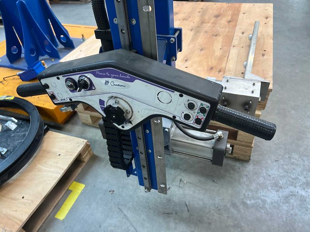 Famatec pneumatische balansarm / manipulator - afbeelding 8 van  12