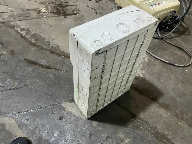 Famatel distri doorstroom verdeelbord - afbeelding 3 van  4