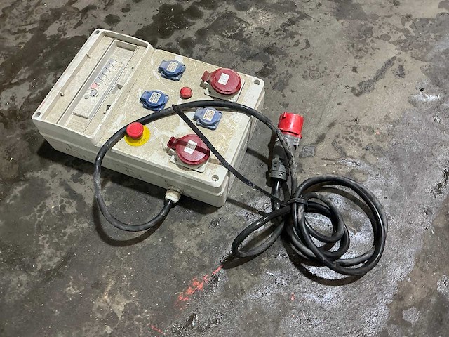 Famatel distri doorstroom verdeelbord - afbeelding 4 van  4