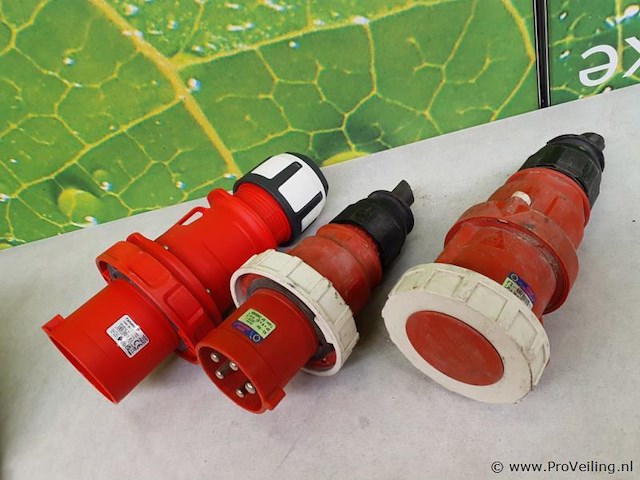 Famatel industriële cee-stekker 14307 - 3 stuks - afbeelding 1 van  12