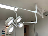 Famed operatielamp - afbeelding 9 van  12