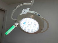 Famed operatielamp - afbeelding 2 van  3