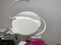 Famed operatielamp - afbeelding 3 van  3