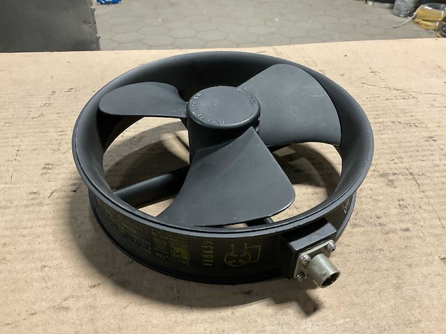 Fan - afbeelding 2 van  4