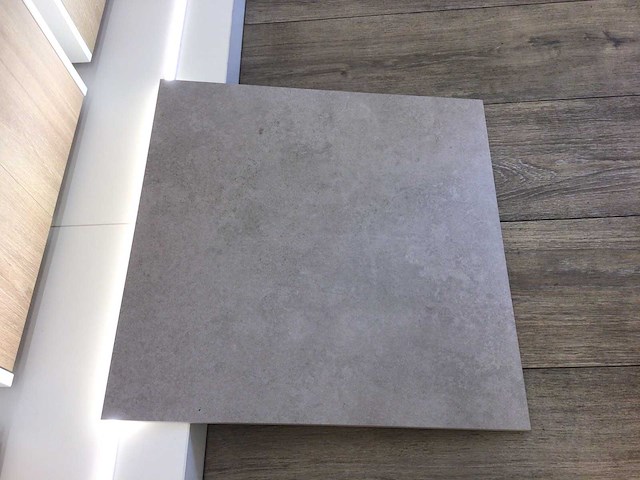 Fanal bali taupe mat 60x60 cm tegel 36 m² - afbeelding 2 van  4