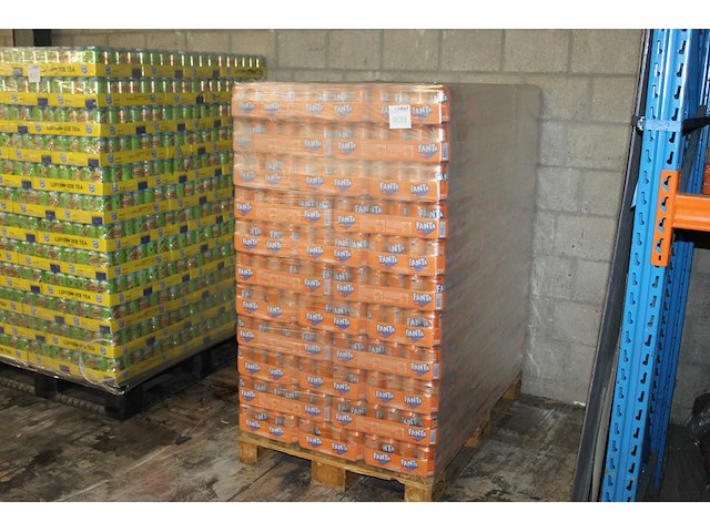 Fanta blikken 0,33 liter. 2376 blikken op pallet. tht 8-2026. - afbeelding 1 van  3