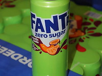 Fanta exotic zero. 50 trays a 24 blikken 0,33l. totaal 1200 blikken. tht 1-26. bod is inclusief 180 euro st... - afbeelding 2 van  2