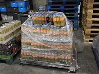 Fanta flessen op pallet. tht 5-25. totaal ca. 500 flessen. bod is inclusief 75 euro statiegeldwaarde - afbeelding 1 van  2