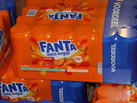 Fanta zero. 32 trays a 24 blikken 0,33l. totaal 768 blikken. tht 1-26. bod is inclusief 115,20 euro statieg... - afbeelding 2 van  2