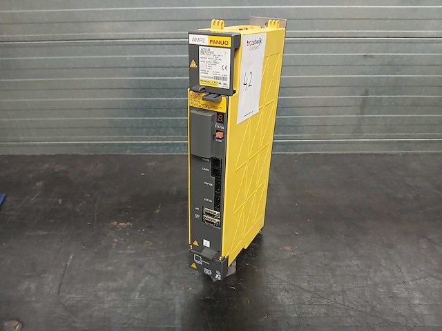 Fanuc - a06b-6114-h103 - servo drive - afbeelding 1 van  4