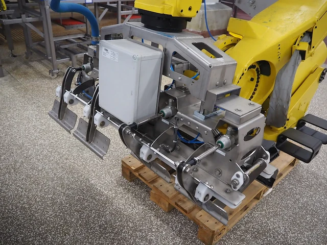 Fanuc ltd - afbeelding 4 van  26