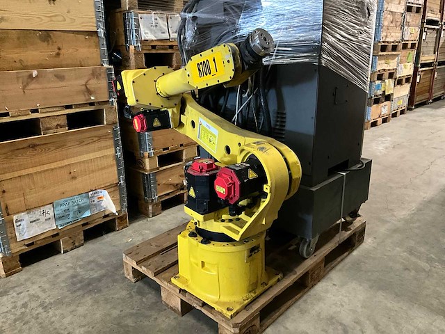 Fanuc m-16ib/20 industriële robot - afbeelding 1 van  13