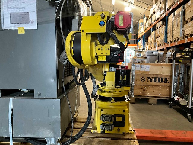 Fanuc m-16ib/20 industriële robot - afbeelding 9 van  13