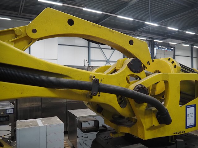 Fanuc - afbeelding 16 van  19