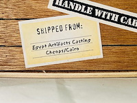 Farao, obelisk en sobek egyptische kunstgouden beelden - afbeelding 8 van  17