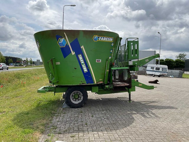 Faresin - tmrv1200 - voermengwagen - afbeelding 15 van  17