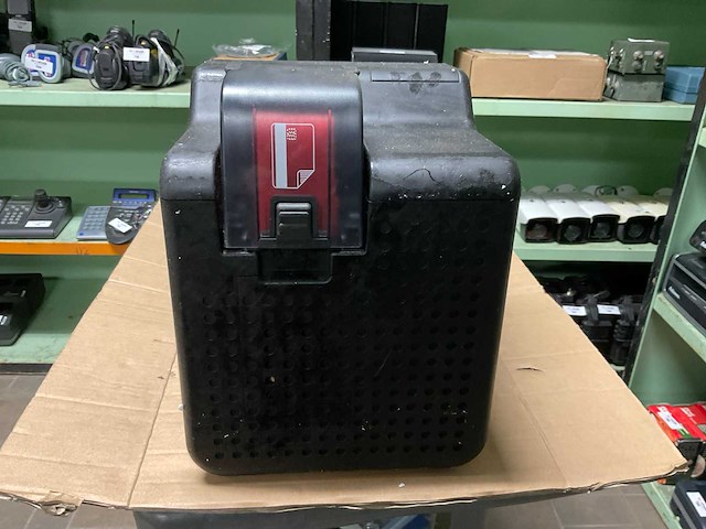 Fargo hdp5000 kaart printer - afbeelding 1 van  4
