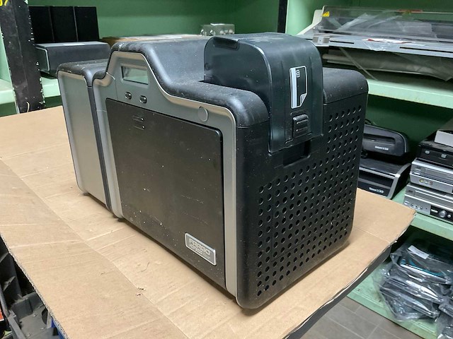 Fargo hdp5000 kaart printer - afbeelding 1 van  10
