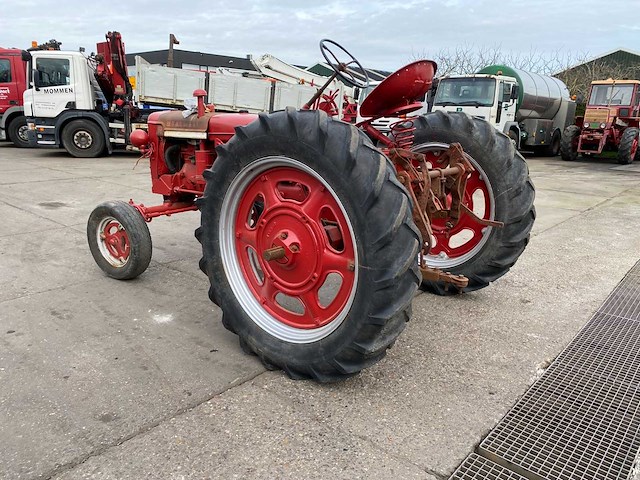 Farmall - super f.c. super f.c. traktor - oldtimer tractor - afbeelding 3 van  11