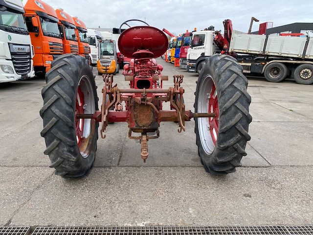 Farmall - super f.c. super f.c. traktor - oldtimer tractor - afbeelding 7 van  11