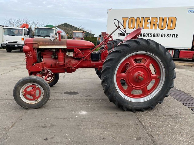 Farmall - super f.c. super f.c. traktor - oldtimer tractor - afbeelding 9 van  11
